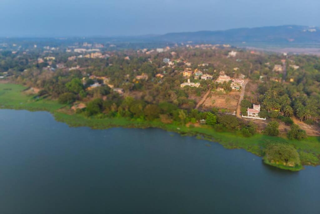 Lake View Villa Gandaulim ภายนอก รูปภาพ