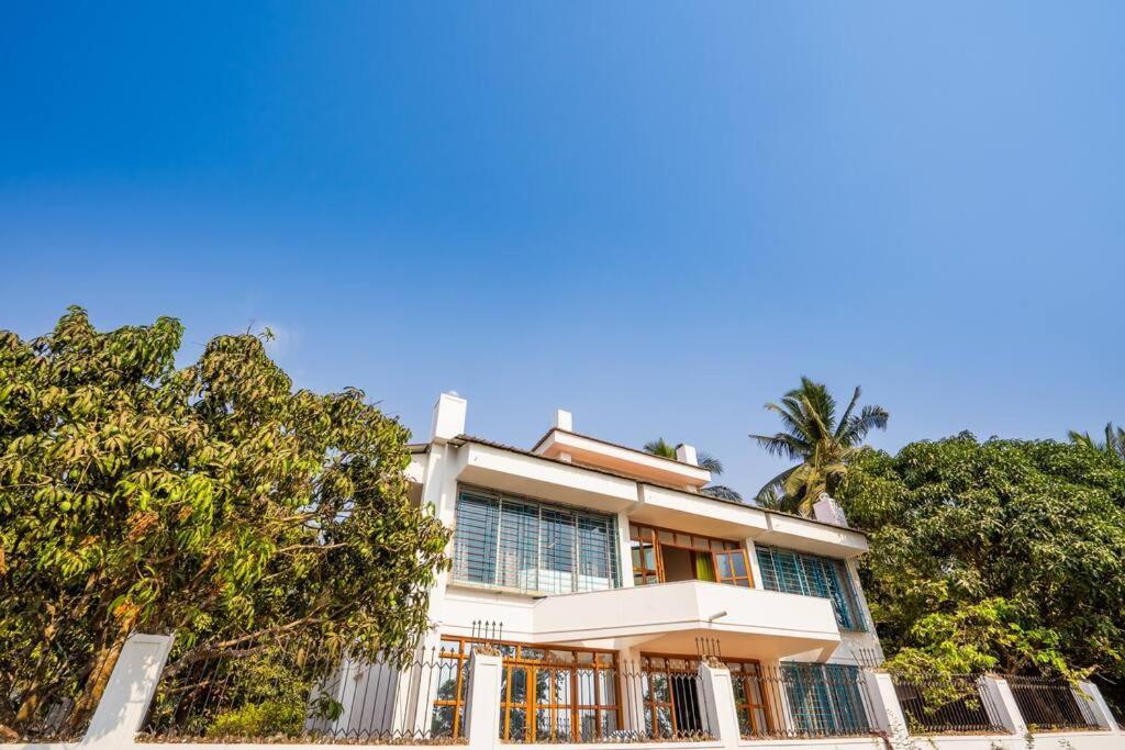 Lake View Villa Gandaulim ภายนอก รูปภาพ