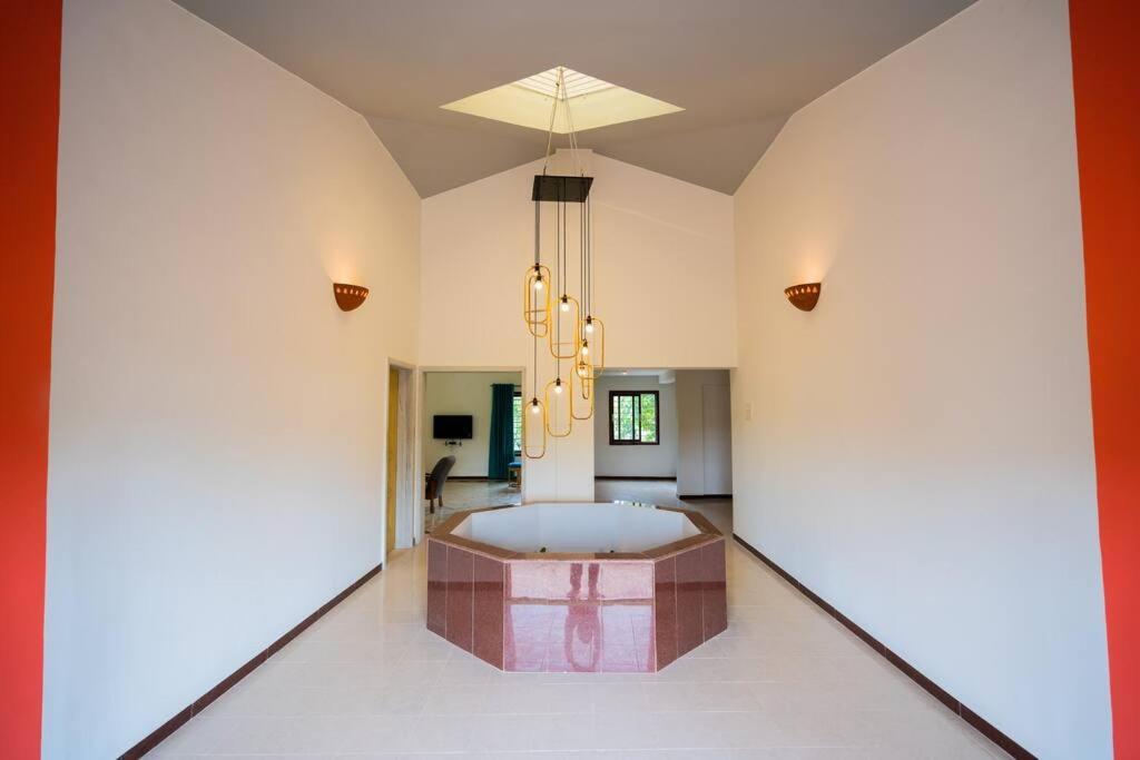 Lake View Villa Gandaulim ภายนอก รูปภาพ