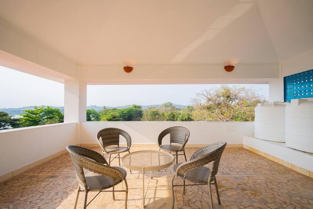 Lake View Villa Gandaulim ภายนอก รูปภาพ